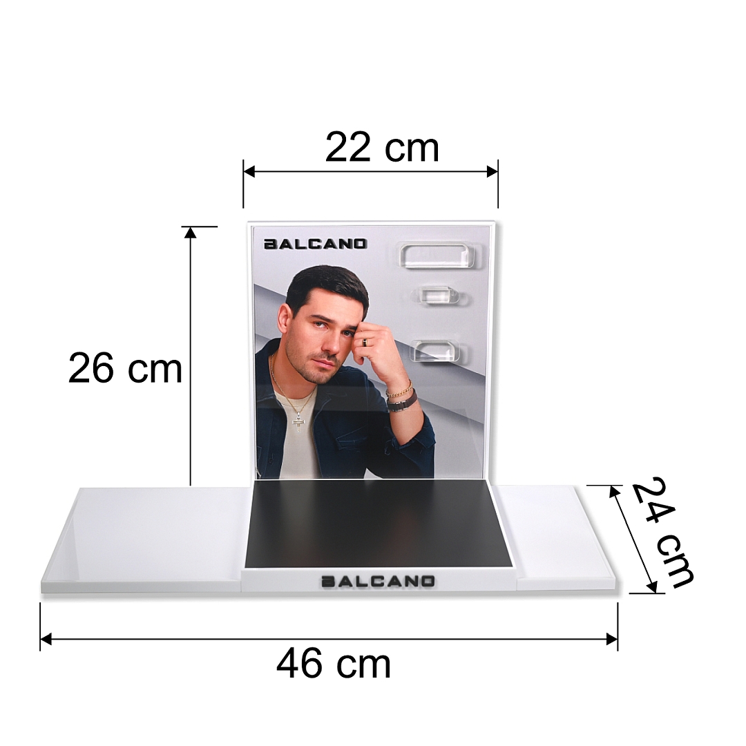 BALCANO / Men’s collection display (110004BD00)