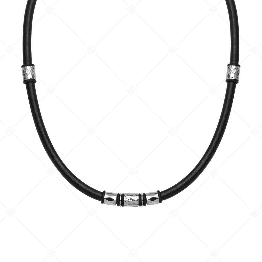 BALCANO - Battuto / Leder Halskette mit zylindrischen gehämmerten Edelstahl ornamenten (342003BL99)